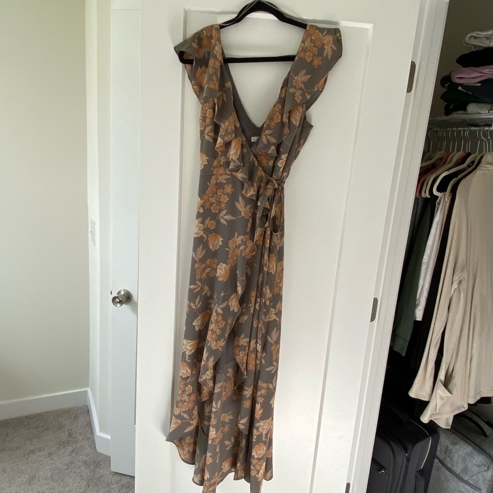 Leith Ruffle Wrap Dress - Picture 3 of 8